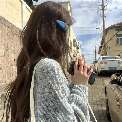 破茧不栖旧屋檐